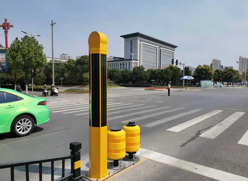 鷹潭.智能防撞報(bào)警端頭 (2).jpg