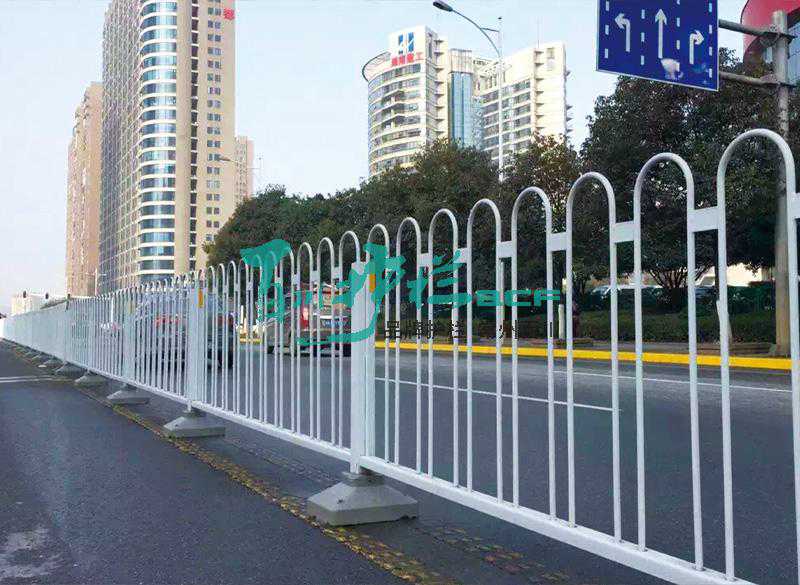 交通護(hù)欄 交通護(hù)欄