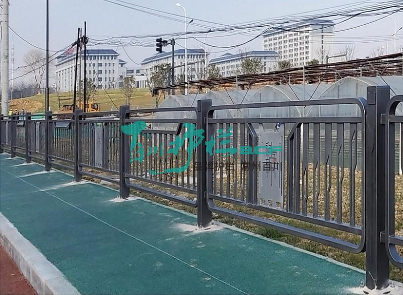 道路護欄 道路護欄